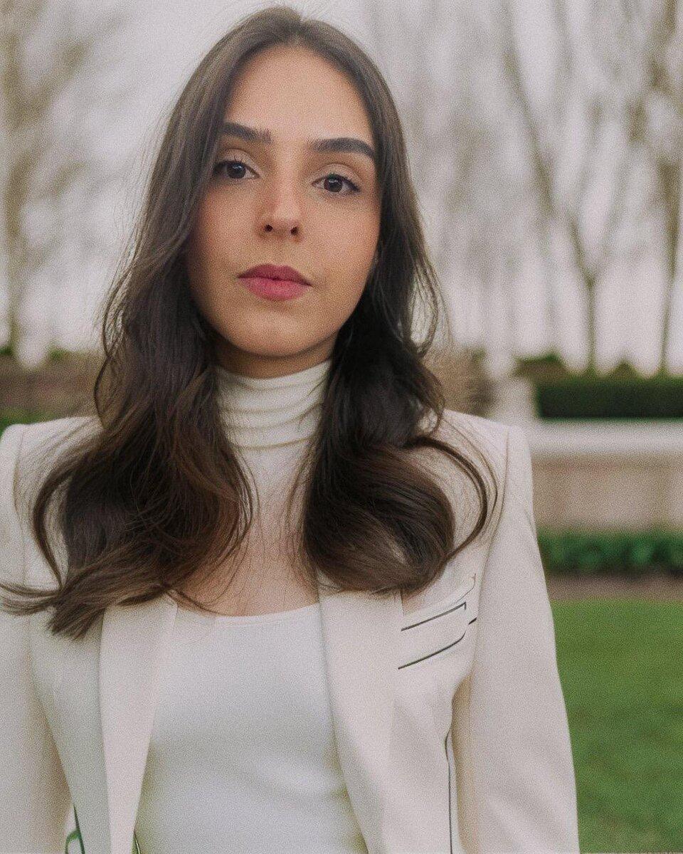 Dra. Ana Karla Leite, psiquiatra em Brasília